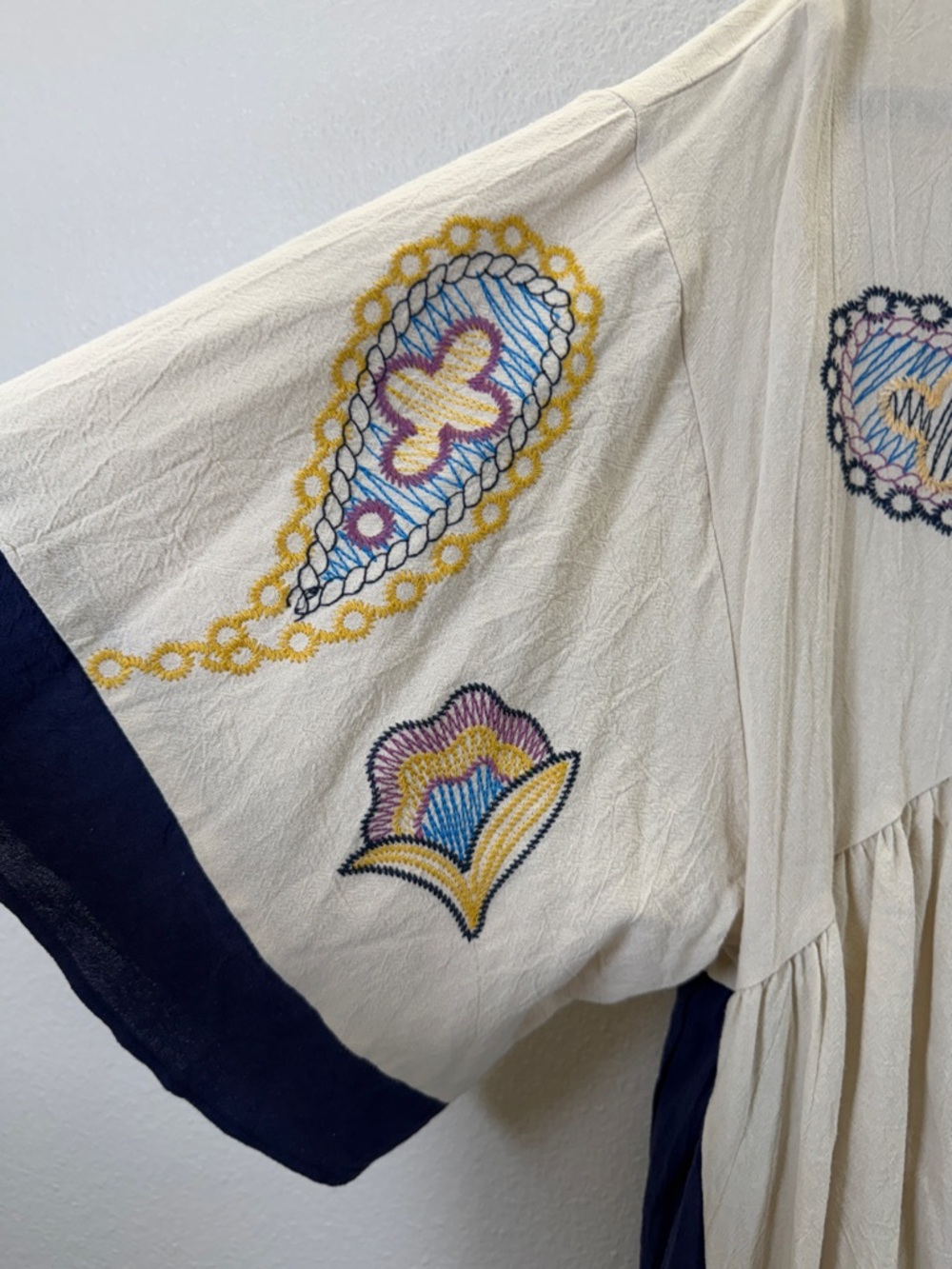 Umgee Cream Embroidered V-Neck Tunic with Navy Panels - Picture 2 of 12